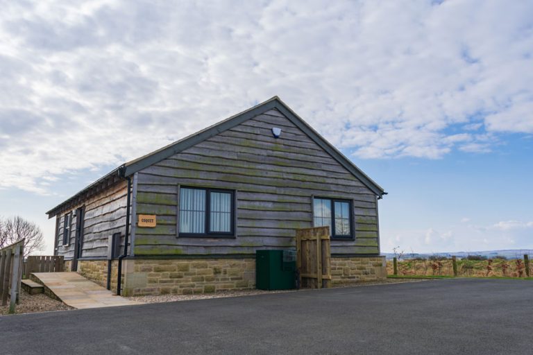 Coquet Lodge Parking